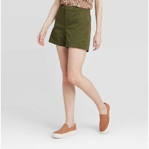 A New Day High Rise Midi Chino Shorts Green Size